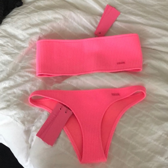 triangl swimwear Other - NWT Triangl Bikini